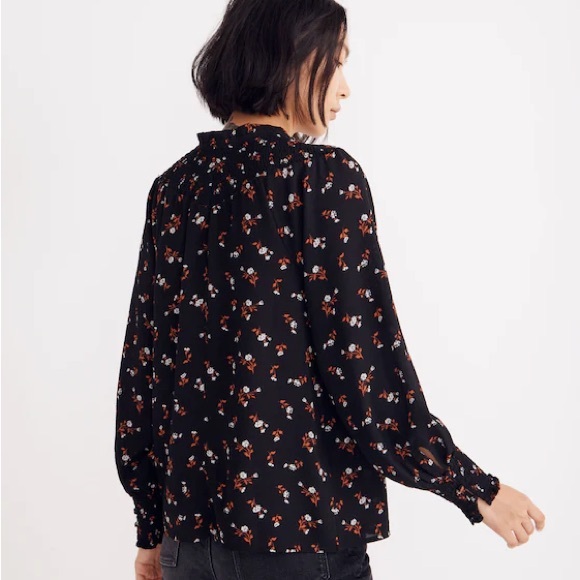 Madewell Embroidered Smockneck Top - Tossed Floral - Picture 3 of 5